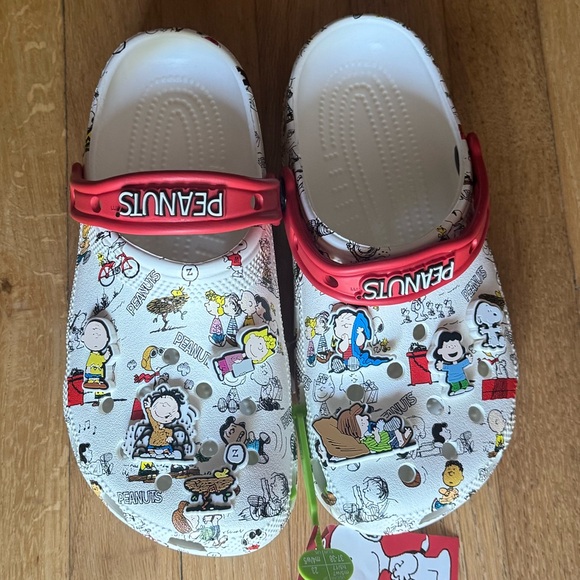 Crocs Classic Peanuts Clog Women’s 7 - Picture 2 of 5